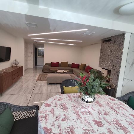 Sandy'S Superior Suite Epidaurus Εξωτερικό φωτογραφία